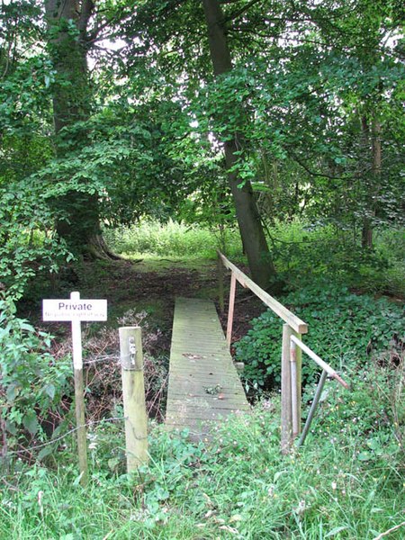 File:This is a private path - geograph.org.uk - 1405697.jpg