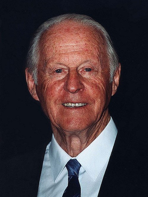 Thor Heyerdahl, the expedition leader, in 2000