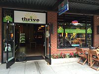 La enirejo al Thrive Cafe