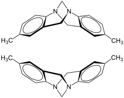 The two enantiomers of Tröger's base: (5S, 11S) - (-) - form (top) and (5R, 11R) - (+) - form (bottom).