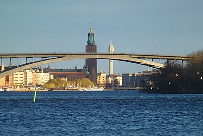 Vägbeskrivningar till Västerbron med kollektivtrafik