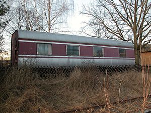 The saloon car in Stein station (2007)