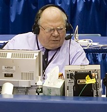 Verne Lundquist i 2009.jpg