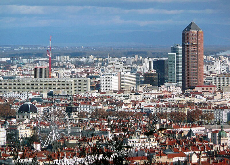 File:Vue générale sur la Part-Dieu.jpg