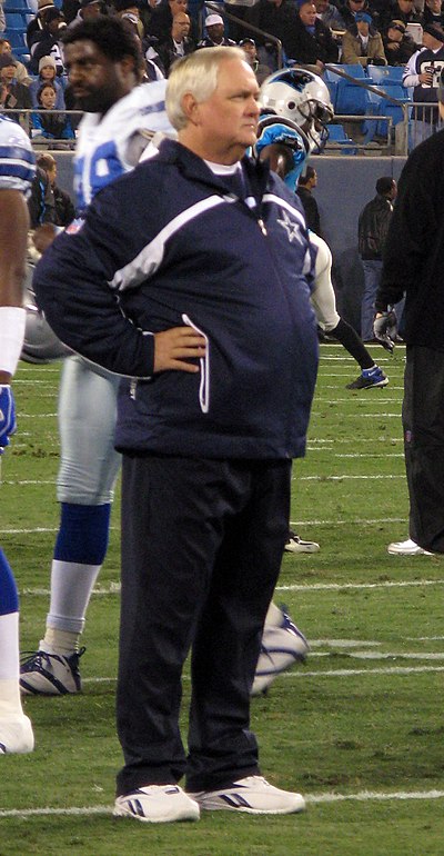 Phillips with the Dallas Cowboys in 2007