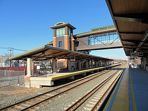 Northbound platformundan Wallingford istasyonu, Aralık 2017.JPG
