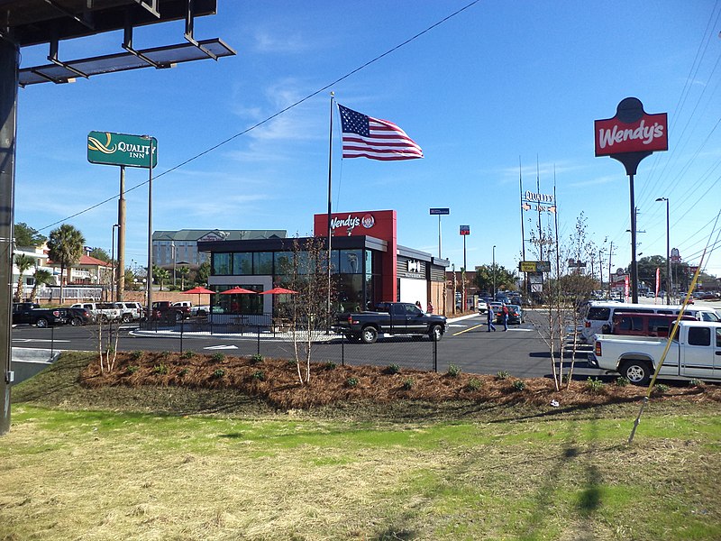 File:Wendy's, St Augustine Rd., Valdosta, Nov 2013.JPG