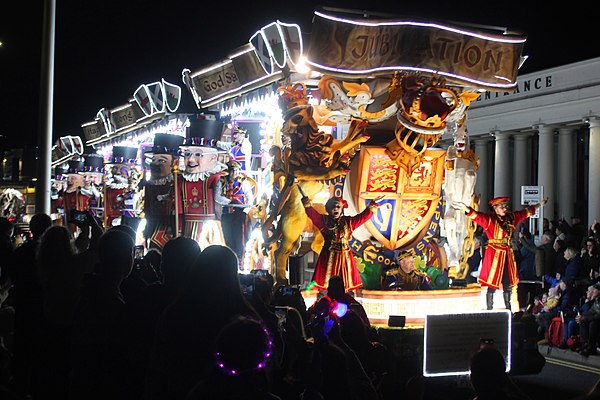 'Jubilation' was a cart jointly built by several Somerset carnival clubs that took part in the Platinum Jubilee Pageant in London and several West Cou