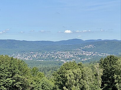 So kommt man zu Wolfersbergg mit den Öffentlichen - Mehr zum Ort Hier