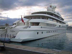 Dilbar i Antibes i Frankrike, 2009.