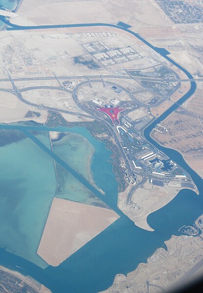 File:Yas Marina Circuit + Ferrari World -Abu Dhabi.jpg