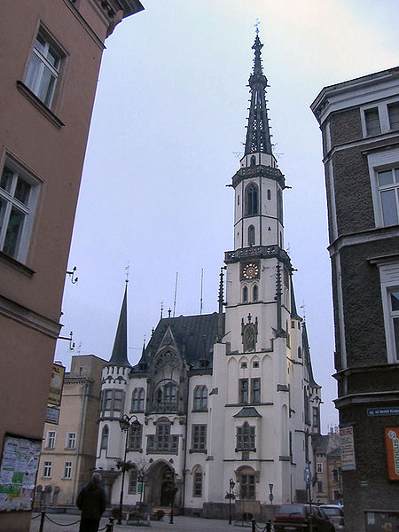 File:Zabkowice slaskie rynek.jpg