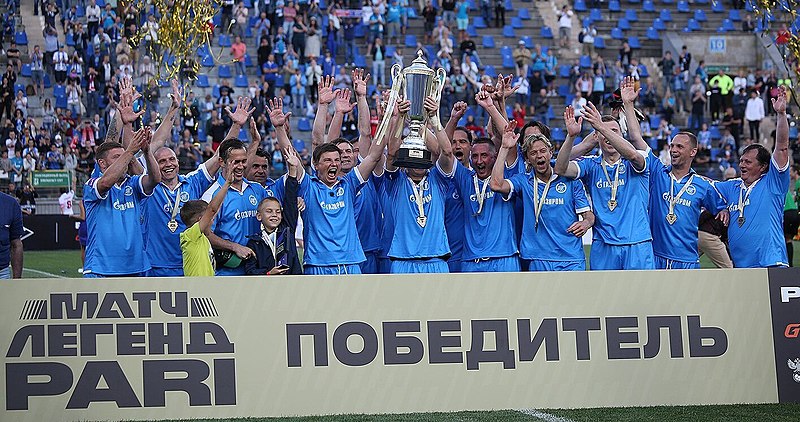 File:Zenit Legend team 2022 (2).jpg