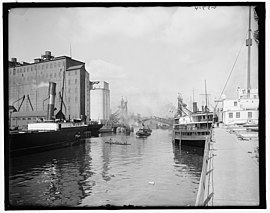 Grain elevators in Buffalo during early 20th century (Buffalo River, Buffalo, N.Y.) (LOC).jpg