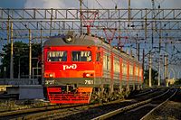ЭР2Т-7161 в корпоративной окраске ОАО «РЖД» на линии Лигово - Броневая