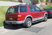 2002 Ford Explorer (UT) XLT (rear view, Australia) 2002 Ford Explorer (UT) XLT wagon (22310771351).jpg