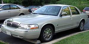 2005 Mercury Grand Marquis 30th Anniversary Edition -- 06-02-2011.jpg