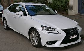 2015
Lexus IS 250 (GSE30R) Luksookabinaŭto (2015-11-13) 01.jpg