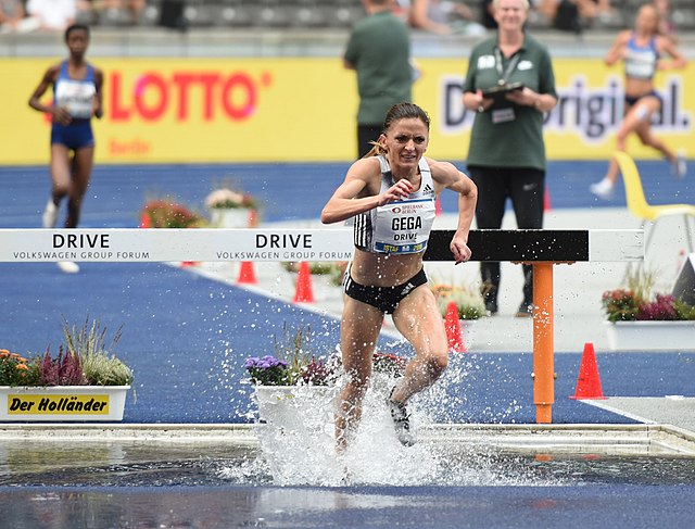 Luiza Gega races the 2000 m steeplechase at the 2019 ISTAF Berlin meet