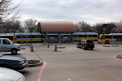 How to get to 8th & Corinth Station with public transit - About the place