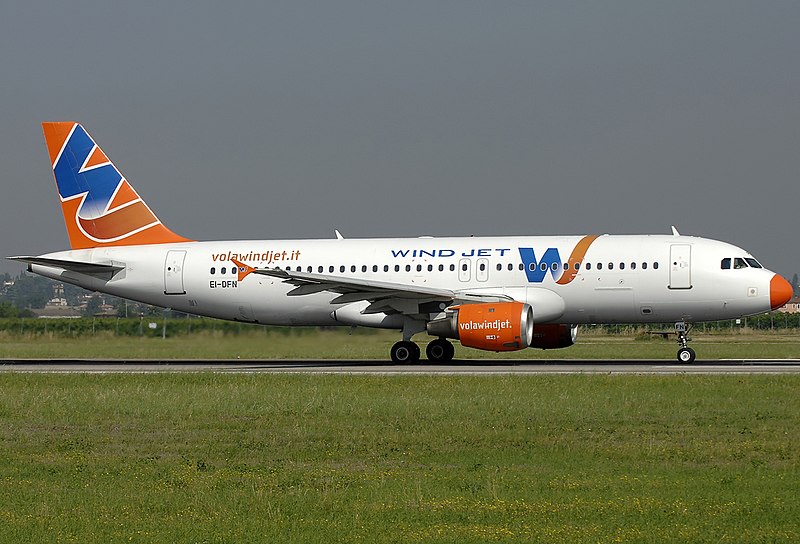 File:Airbus A320-211, Wind Jet JP6869145.jpg