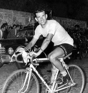 <span class="mw-page-title-main">Alves Barbosa</span> Portuguese cyclist