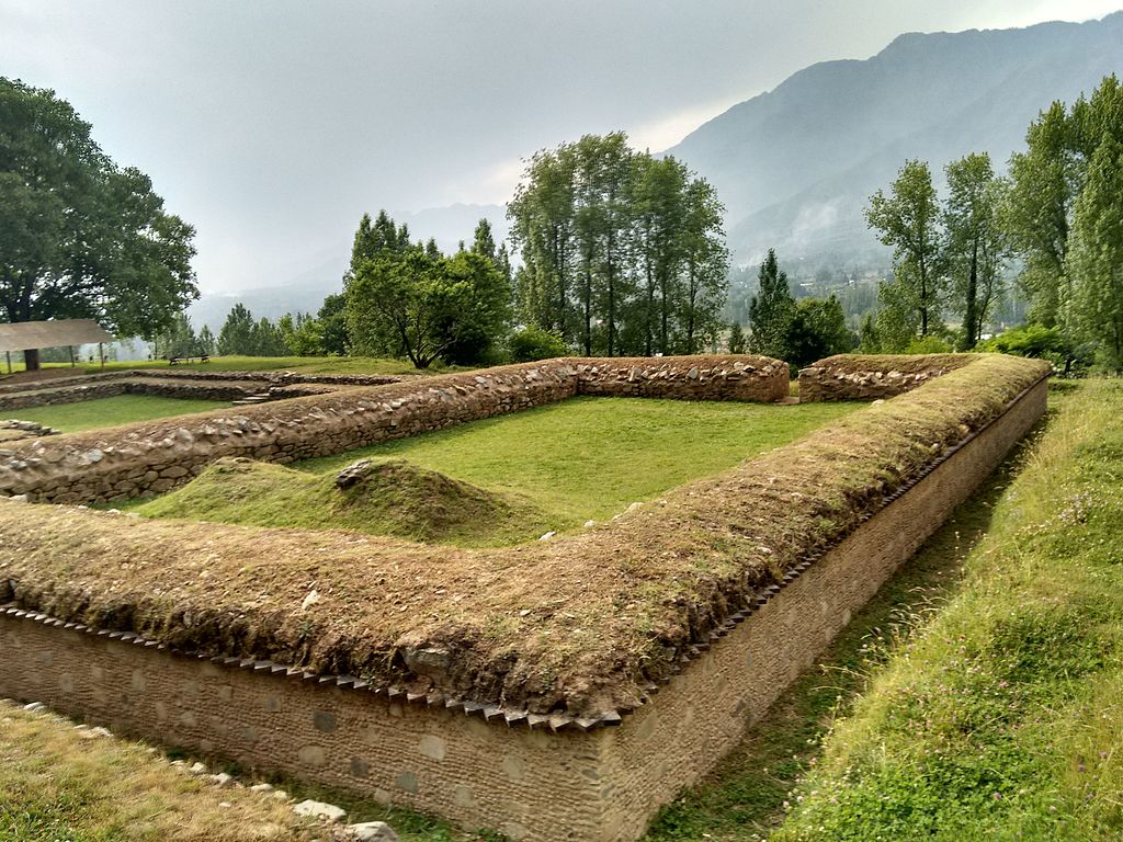File:Ancient Buddhist Site situated at Harwan in Kashmir (6).jpg ...