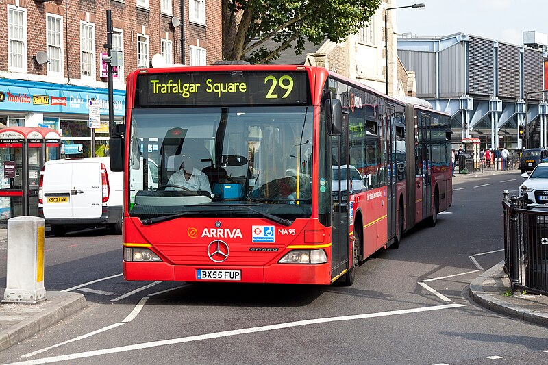 File:Arriva bus MA95 (BX55 FUP), 24 September 2011.jpg