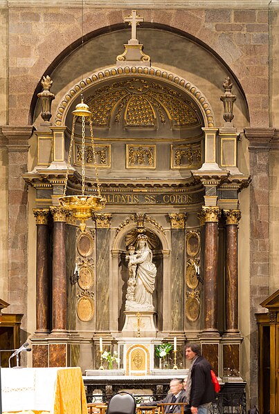 File:Autel de la Vierge de la basilique saint Sauveur (Rennes, Ille-et-Vilaine, France).jpg