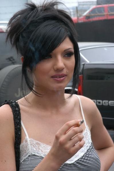 File:Ava Rose smokes on set Taboo 22 3.jpg