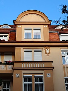 Detail of an avant-corps