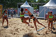 Deutsch: Beachhandball bei den Olympischen Jugendspielen 2018; Tag 4, 10. Oktober 2018; Mädchen, Vorrunde, Gruppe A - Venezuela-Paraguay 1:2 English: Beach handball at the 2018 Summer Youth Olympics at 10 October 2018 – Girls Preliminary Round Group A - Venezuela-Paraguay 1:2