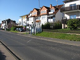 Bushaltestelle Saalweg, 2, Elgershausen, Schauenburg, Landkreis Kassel