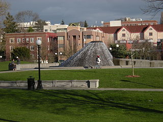 <i>Waterworks</i> (Hollis) Fountain and sculpture in Seattle, Washington, U.S.