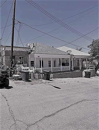 <span class="mw-page-title-main">Cal Shaw Stone Row House</span> Historic house in Nevada, United States