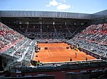 Caroline Wozniacki dan Dinara Safina pada 2009 Mutua Madrid Madrileña Open.jpg