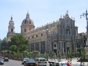 Duomo de Catania, fachada principal por Vaccarini