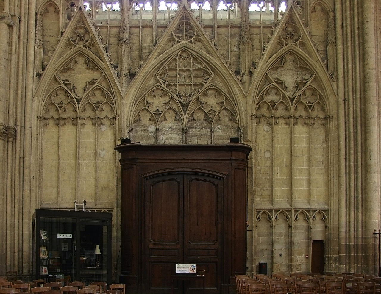 Cathédrale de Meaux Transept Nord 150808 1.jpg