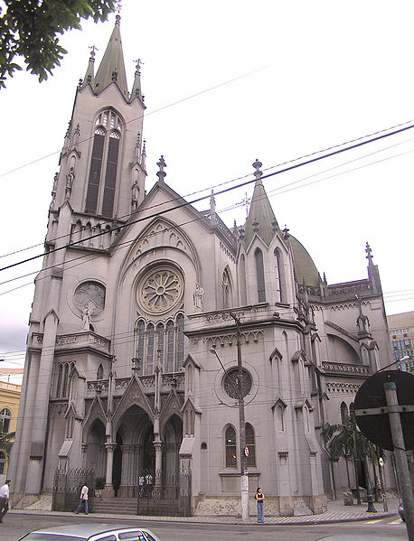 Ficheiro:Cathedral 1 Santos Brasil-2.jpg