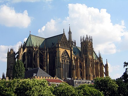 Metz Cathedral, France, was governed by a provost.