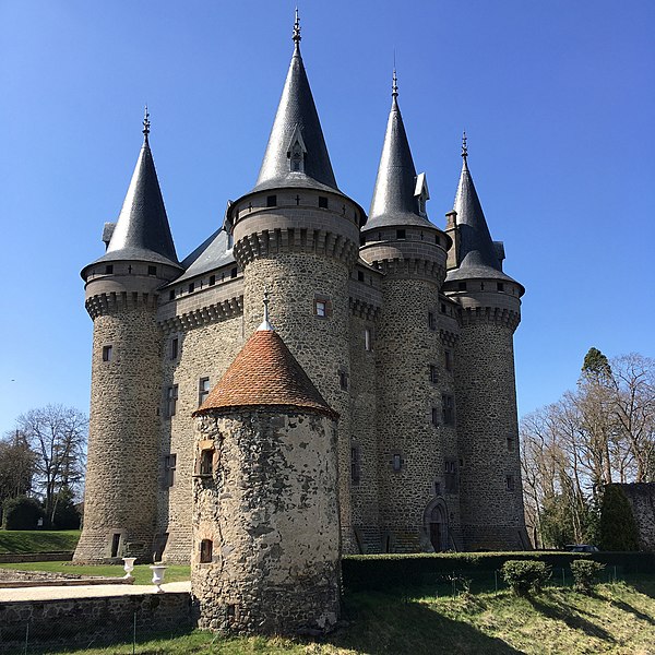 File:Château de Flaghac 2.jpg