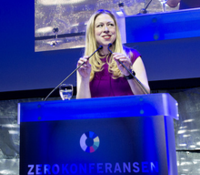 Clinton speaks at the 2013 Zerokonferansen convention as a representative of the Clinton Foundation Chelsea Clinton.png