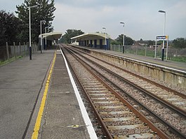 Chessington North tren istasyonu, Greater London (coğrafya 4158526) .jpg