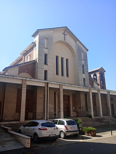 File:Chiesa di Nostra Signora del Santissimo Sacramento, Torino, via Casalborgone.jpg