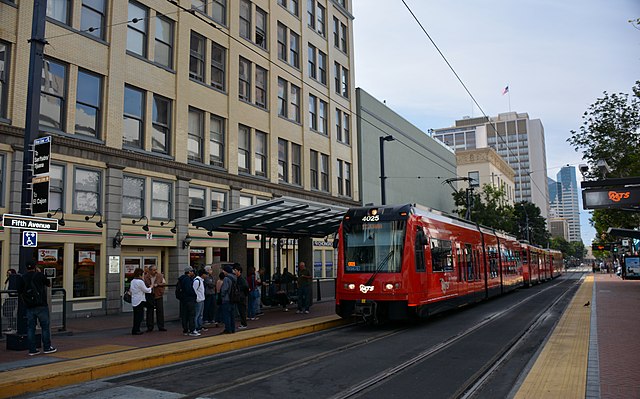 A low-floor trolley operating on the Blue Line at Fifth Avenue station, rebuilt as part of the Trolley Renewal Project.