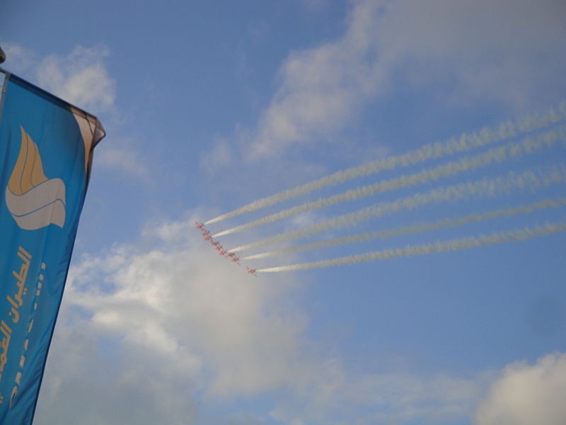 File:Cowes Week 2011 Red Arrows display 10.JPG