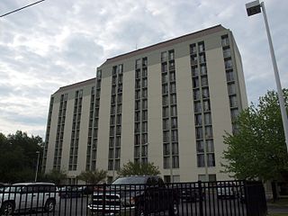 <span class="mw-page-title-main">Cumberland Towers</span> Historic residential building in Arkansas, United States