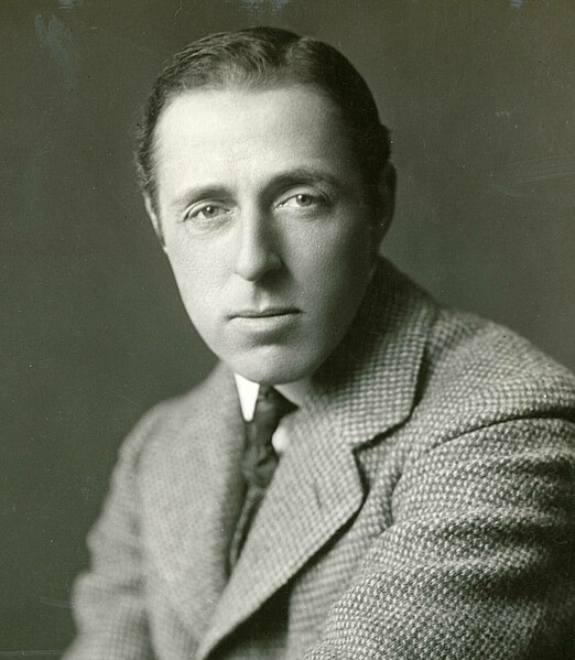 File:DW Griffith (cropped).jpg