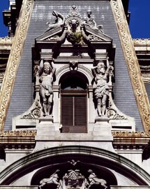 2011 photo of detail of Alexander Milne Calder sculptures on Philadelphia City Hall