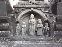 Details on the temple dwajasthamba - Rameshwara Temple.JPG